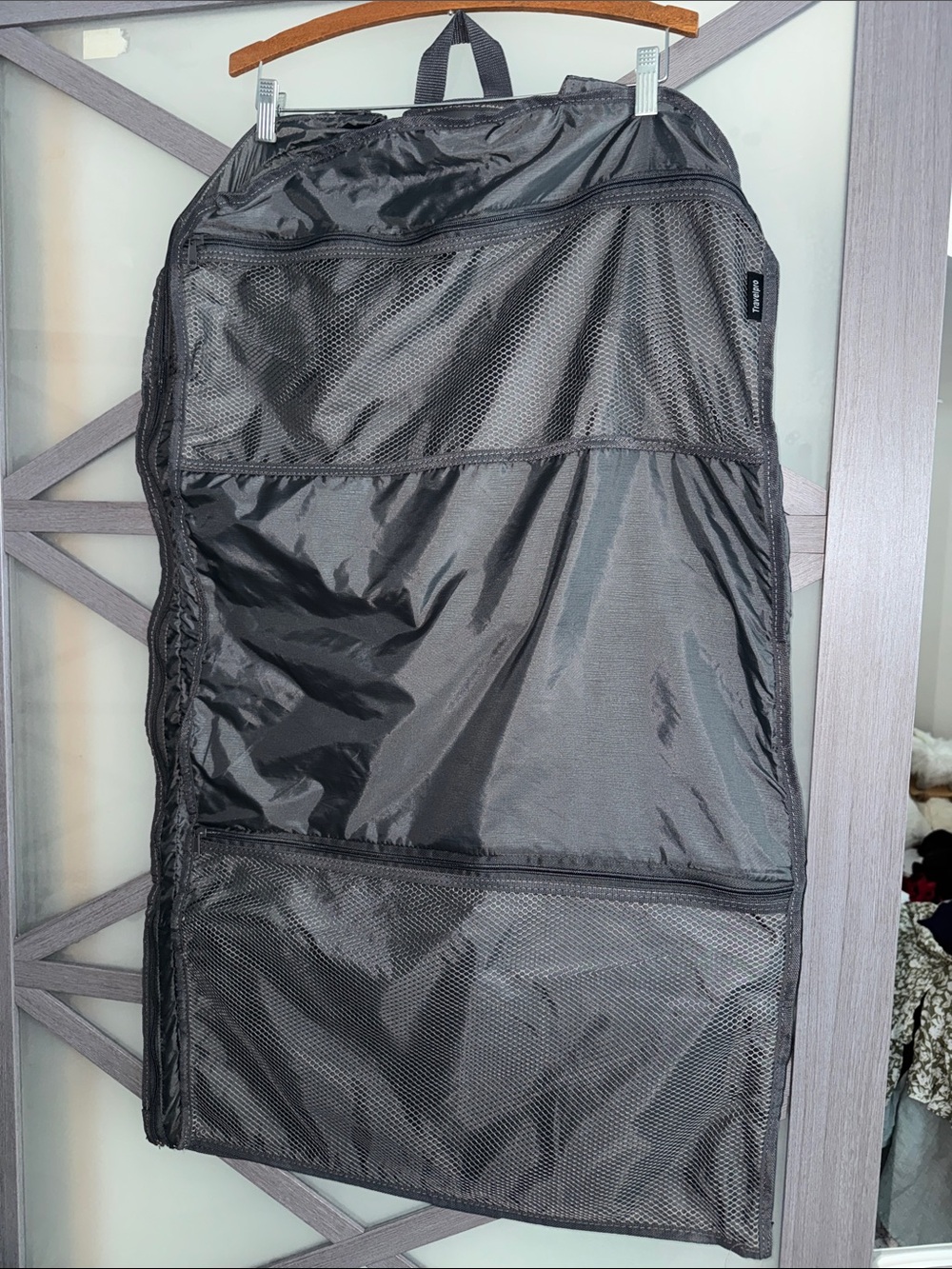 Black Men’s Garment Bag - Lightweight Travel Organizer